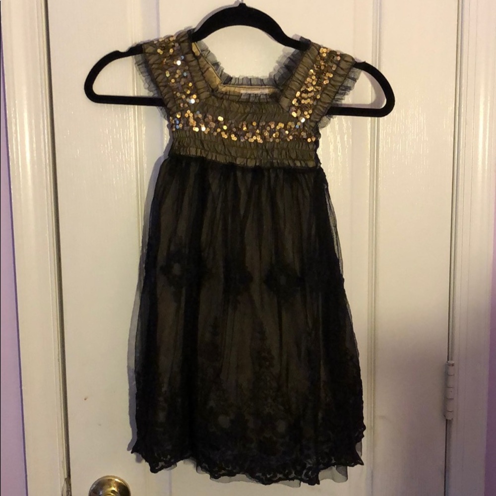 Little girl Luna  Luna Copenhagen dress 4/5
